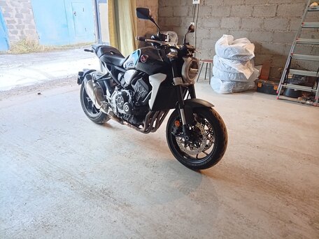 2018 Honda CB 1000R, чёрный, 990000 рублей, вид 2