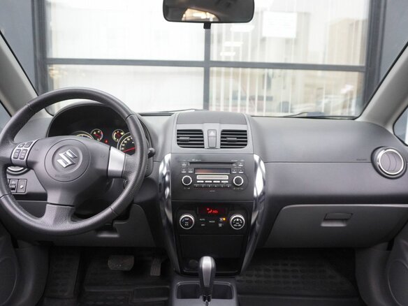 2011 Suzuki SX4 I (Classic) Рестайлинг, красный, 900000 рублей - вид 11
