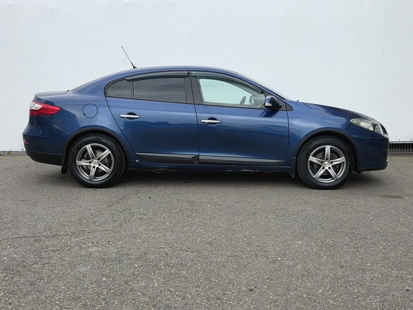2010 Renault Fluence I, синий, 570000 рублей - вид 3