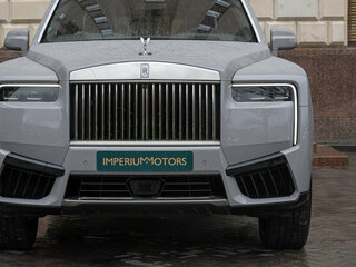 2026 Rolls-Royce Cullinan I Рестайлинг (Series II), серый, 65990000 рублей, вид 3