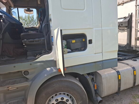 2014 DAF XF 105, белый, 2600000 рублей - вид 4