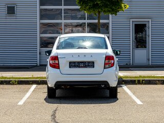 2024 Lada (ВАЗ) Granta I Рестайлинг, белый, 695000 рублей, вид 5