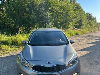 2013 Kia Ceed II, серебристый, 860000 рублей, вид 2