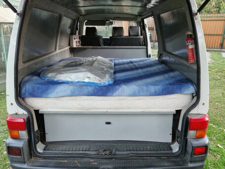 1998 Volkswagen Transporter, белый, 933333 рублей, вид 4