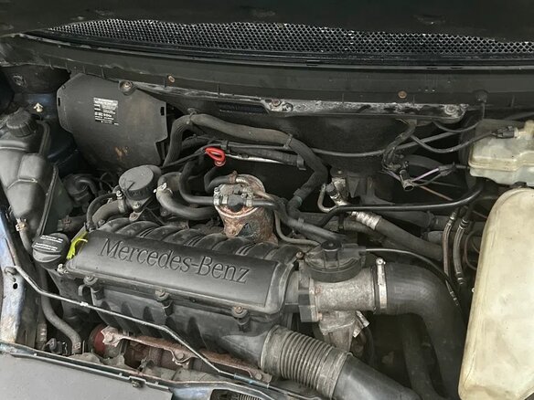 2002 Mercedes-Benz Vaneo, синий, 300000 рублей - вид 5