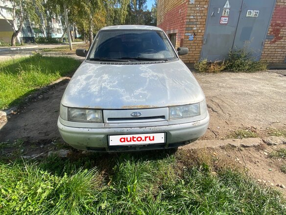 2001 Lada (ВАЗ) 2110, серебристый, 45000 рублей
