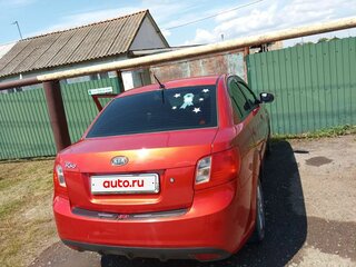 2010 Kia Rio II Рестайлинг, красный, 495000 рублей, вид 1