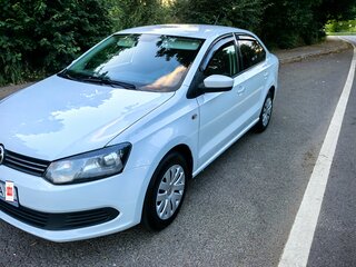 2014 Volkswagen Polo V, белый, 750000 рублей, вид 1