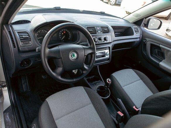 2008 Skoda Fabia II, серый, 795000 рублей - вид 14