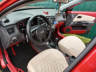 2011 Kia Rio II Рестайлинг, красный, 350000 рублей, вид 4