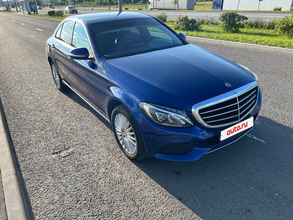 2014 Mercedes-Benz C-Класс 180 IV (W205), синий, 1500000 рублей - вид 3