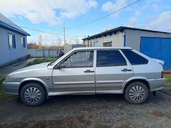 2009 Lada (ВАЗ) 2114, серебристый, 210000 рублей - вид 3