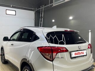 2015 Honda Vezel I, белый, 1650000 рублей, вид 3