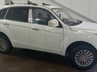 2016 Lifan X60 I Рестайлинг, белый, 494000 рублей, вид 4