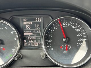 2013 Nissan Qashqai I Рестайлинг, белый, 1150000 рублей, вид 1
