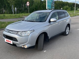 2013 Mitsubishi Outlander III, серебристый, 1050000 рублей, вид 1