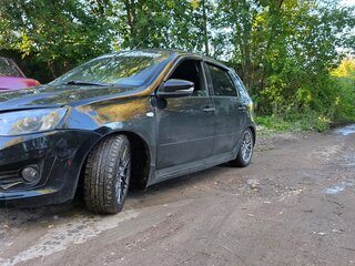 2015 Lada (ВАЗ) Kalina II, чёрный, 450000 рублей, вид 2