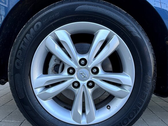 2010 Hyundai ix35 I, синий, 1320000 рублей - вид 36