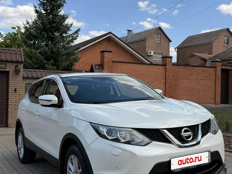 2014 Nissan Qashqai II, белый, 1550000 рублей, вид 1
