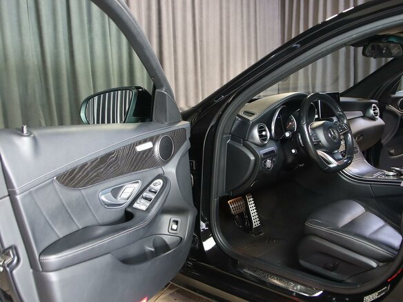 2015 Mercedes-Benz C-Класс 180 IV (W205), чёрный, 1649000 рублей - вид 6