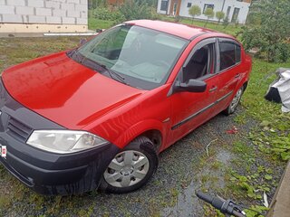 2004 Renault Megane II, красный, 200000 рублей, вид 1