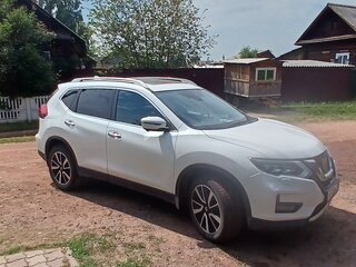 2020 Nissan X-Trail III Рестайлинг, белый, 2650000 рублей, вид 4