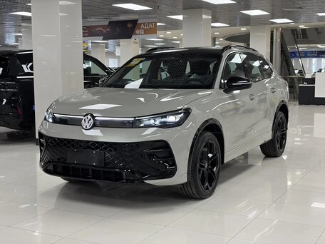 2026 Volkswagen Tiguan L Pro III (China Market), серый, 4499000 рублей, вид 1