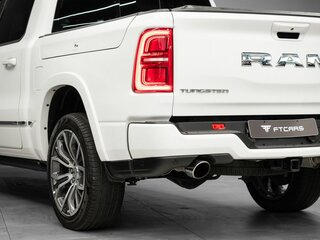 2024 Ram 1500 Crew Cab V Рестайлинг, белый, 9594000 рублей, вид 1