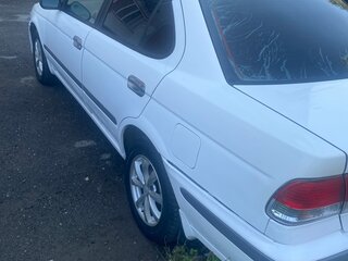 2001 Nissan Sunny B15, белый, 220000 рублей, вид 5