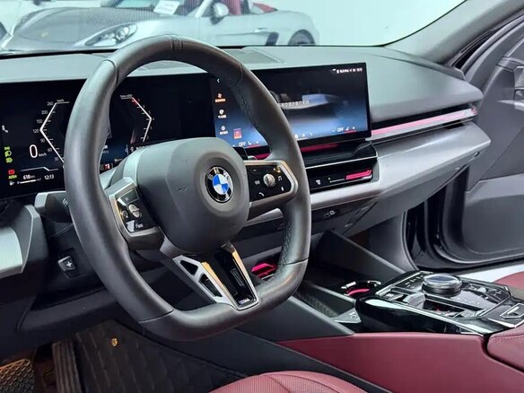 2024 BMW 5 серии Long 525Li VIII (G60/G61/G68), чёрный, 4084000 рублей - вид 5