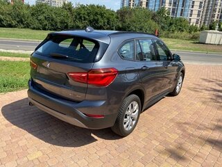 2019 BMW X1 18i sDrive II (F48), серый, 1680000 рублей, вид 4