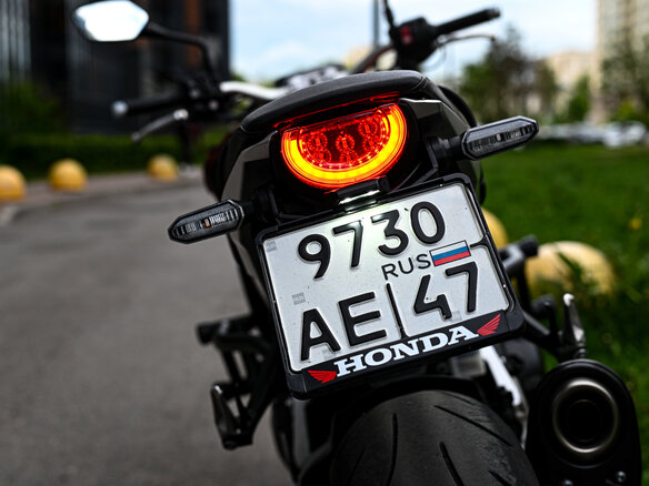 2021 Honda CB 1000R, красный, 1100000 рублей - вид 7