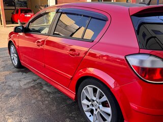 2005 Opel Astra H, красный, 360000 рублей, вид 5