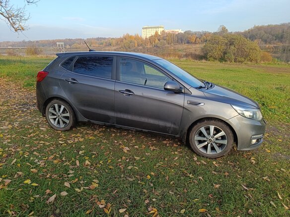 2017 Kia Rio III Рестайлинг, серый, 1269000 рублей - вид 10