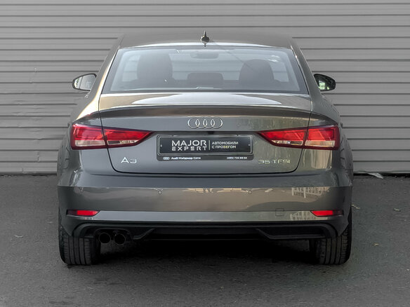 2019 Audi A3 III (8V) Рестайлинг, серый, 2375000 рублей - вид 5