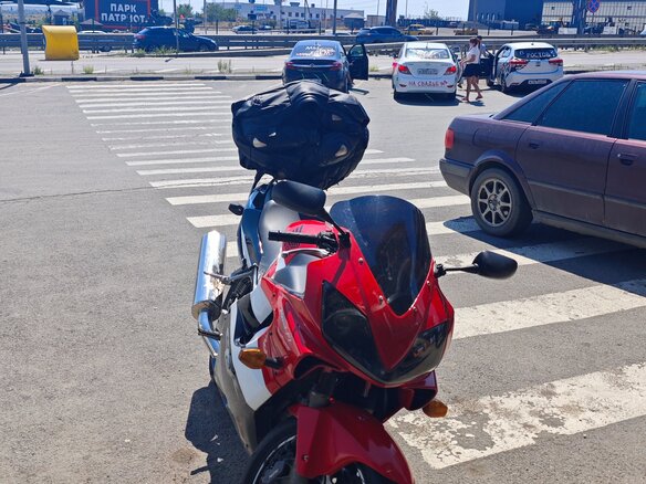 2002 Honda CBR 600F, красный, 400000 рублей - вид 2