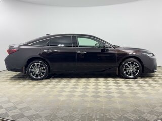 2022 Toyota Avalon V, коричневый, 2774900 рублей, вид 5