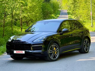 2021 Porsche Cayenne Turbo III, чёрный, 14072083 рублей, вид 3