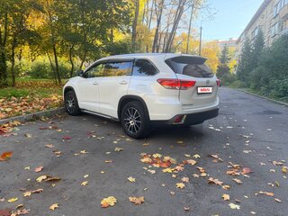 2016 Toyota Highlander III (XU50) Рестайлинг, белый, 2900000 рублей, вид 5