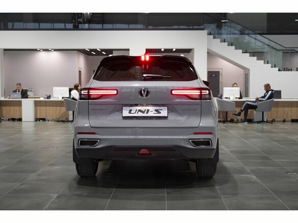 2026 Changan UNI-S I, серебристый - вид 33