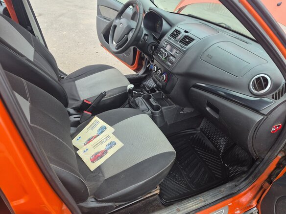 2016 Lada (ВАЗ) Kalina Cross II, оранжевый, 320000 рублей - вид 18