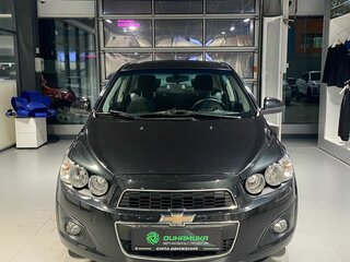2013 Chevrolet Aveo II, чёрный, 730000 рублей, вид 2