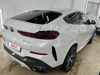 2020 BMW X6 30d III (G06), белый, 7550000 рублей, вид 4