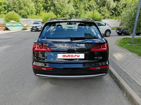 2019 Audi Q5 II (FY), чёрный, 3350000 рублей - вид 4