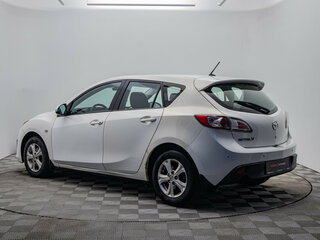2009 Mazda 3 II (BL), белый, 748000 рублей, вид 3