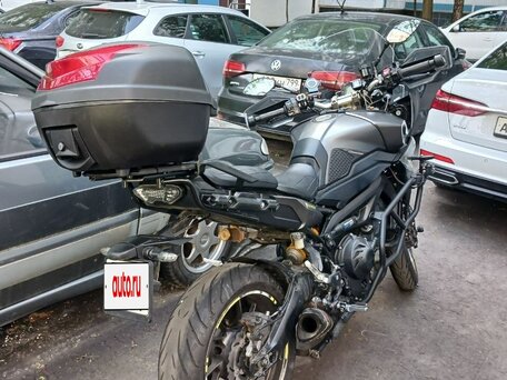 2015 Yamaha MT-09 Tracer (FJ-09), серый, 920000 рублей, вид 3