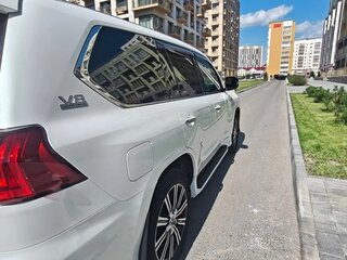 2021 Lexus LX 570 III Рестайлинг 2, белый, 12990000 рублей, вид 5
