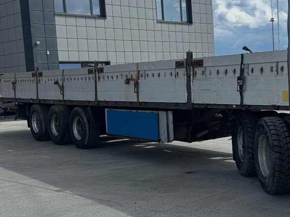 2003 Freightliner Columbia, красный, 1700000 рублей - вид 13