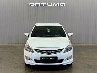 2015 Hyundai Solaris I Рестайлинг, белый, 947000 рублей, вид 2