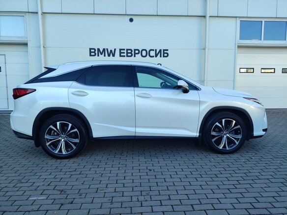 2019 Lexus RX 300 IV, белый, 3975000 рублей - вид 5